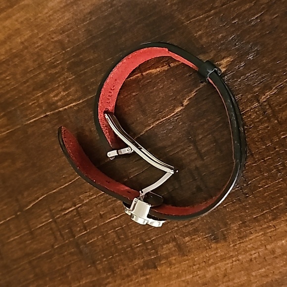 Authentic Louis Vuitton Leather Wish Bracelet - Picture 2 of 6